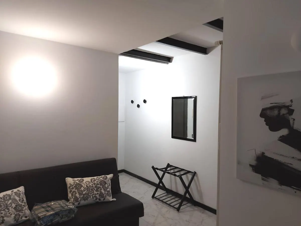 Corso Genova - Milano Navigli Apartment 0*, Milan